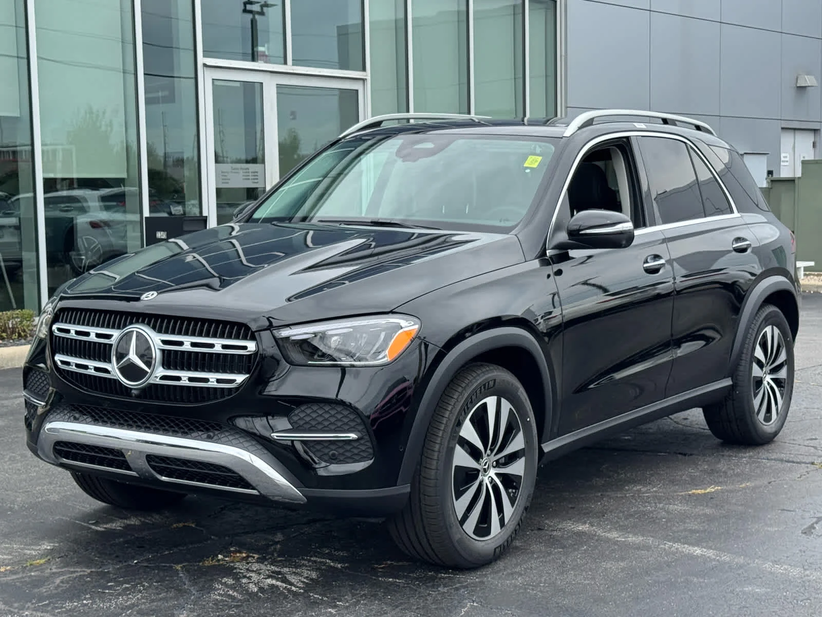 New 2026 Black Mercedes-Benz GLE 350 image 4