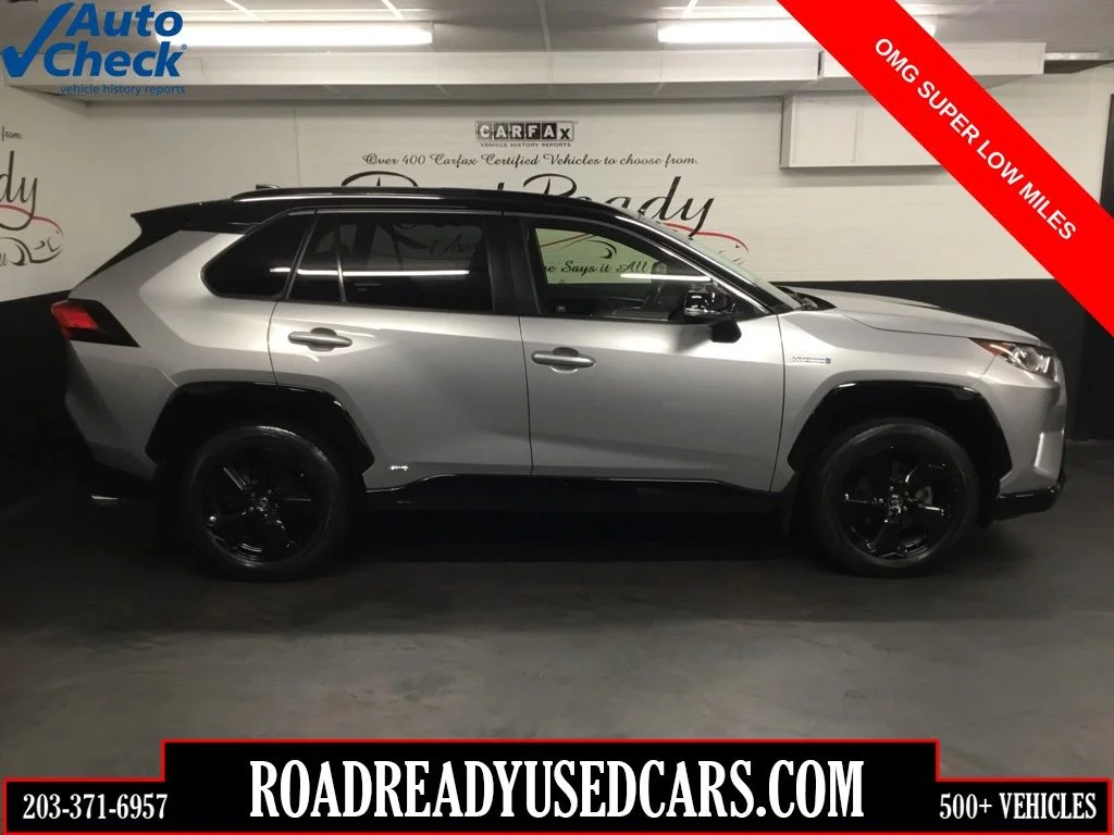 Used 2019 Silver Toyota XSE image 1