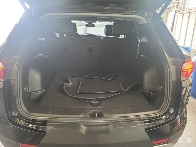 Used 2022 Black Chevrolet LT image 8