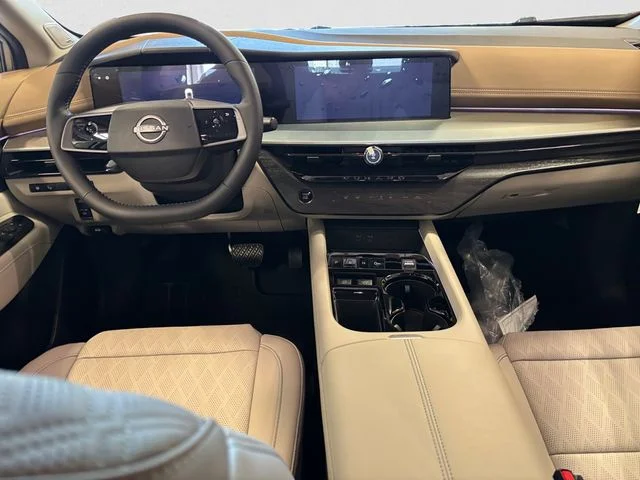 New 2026 Gold Nissan Platinum image 11