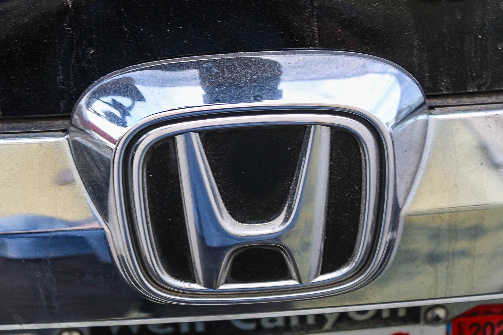 Used 2015 White Diamond Pearl Honda EX-L image 15