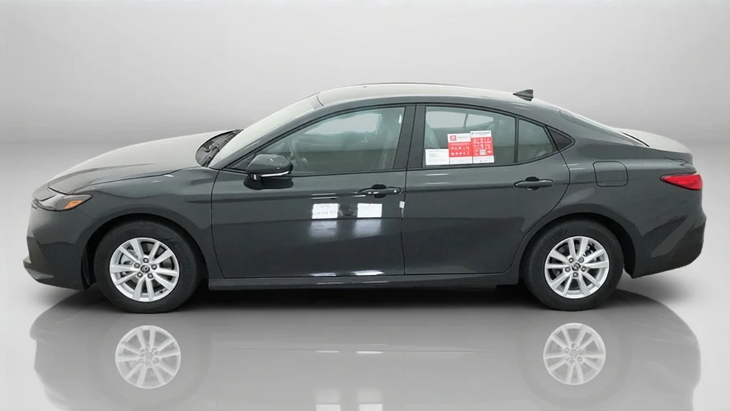 New 2026 Underground Toyota LE image 2