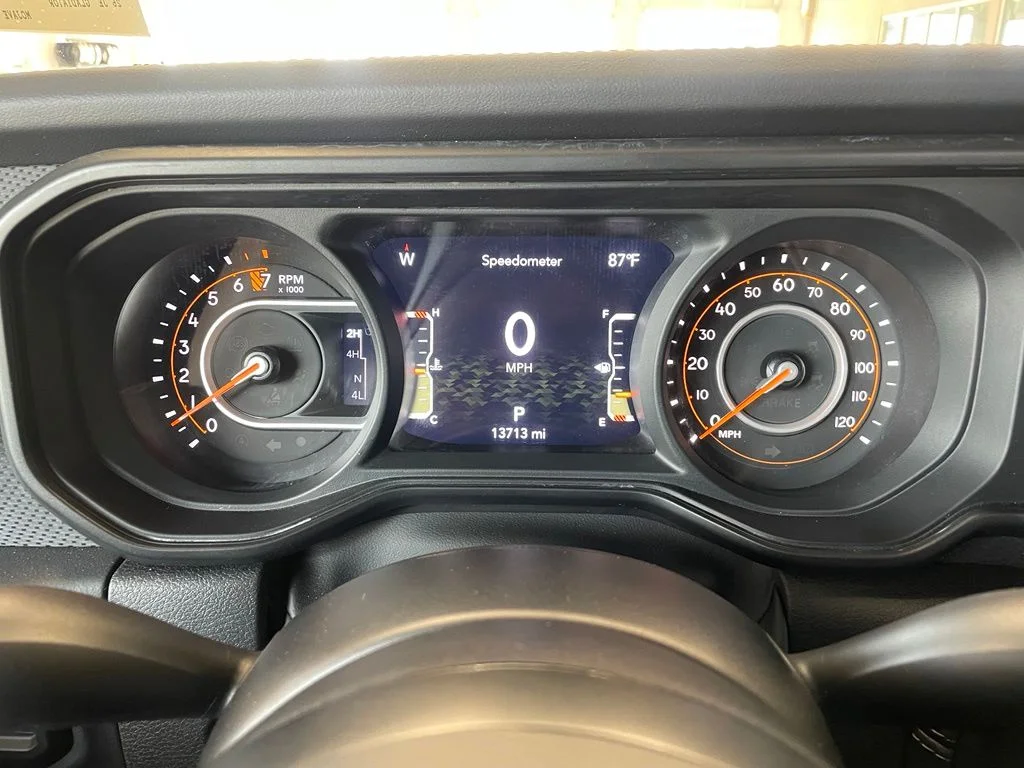 Used 2026 White Jeep Mojave image 9
