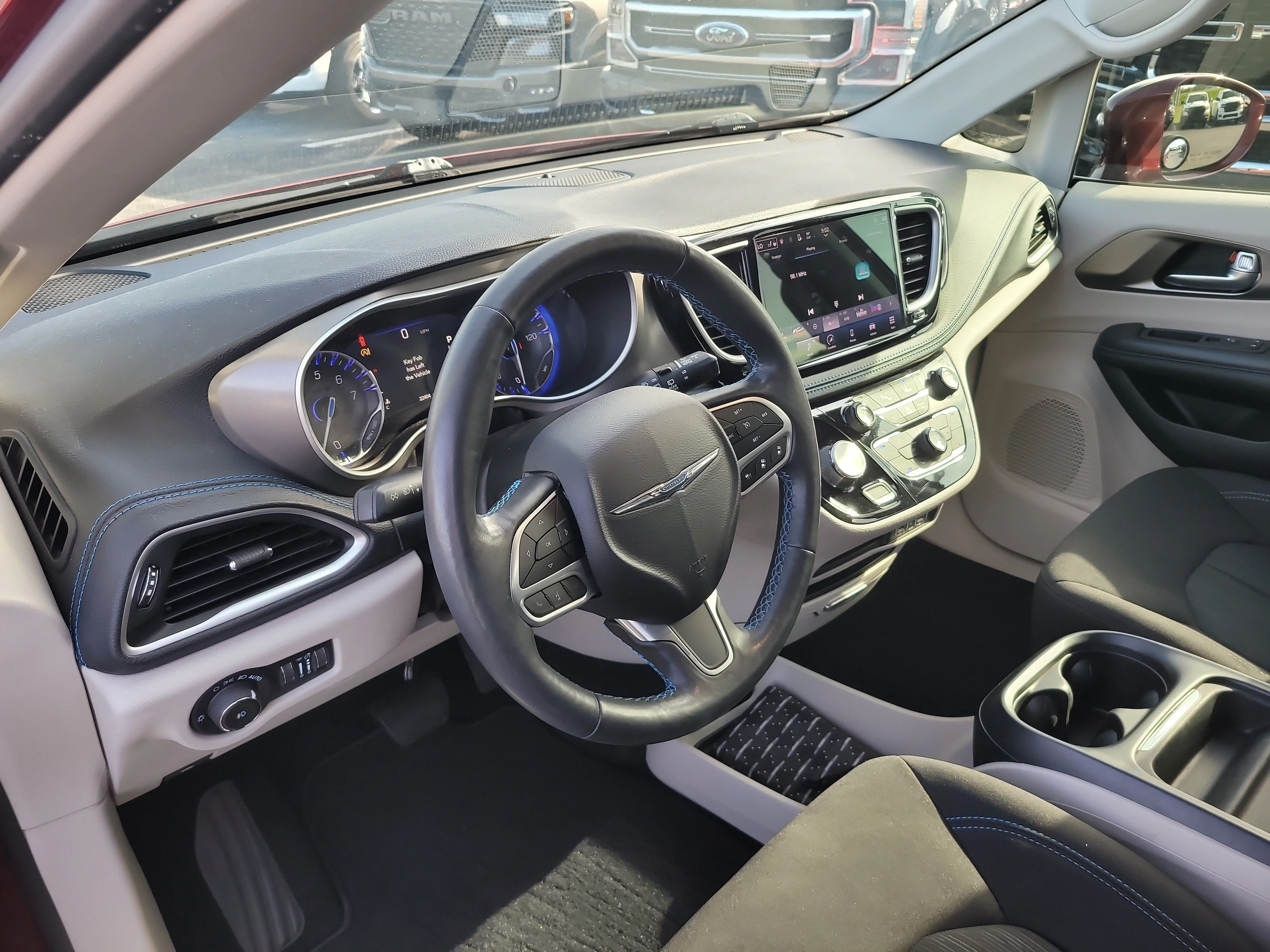 Used 2021 Velvet Red Pearlcoat Chrysler Touring image 18