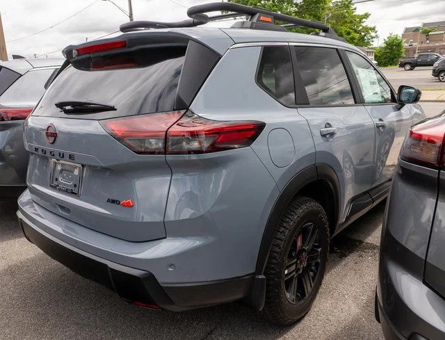 New 2026 Gray Nissan Rock Creek image 4