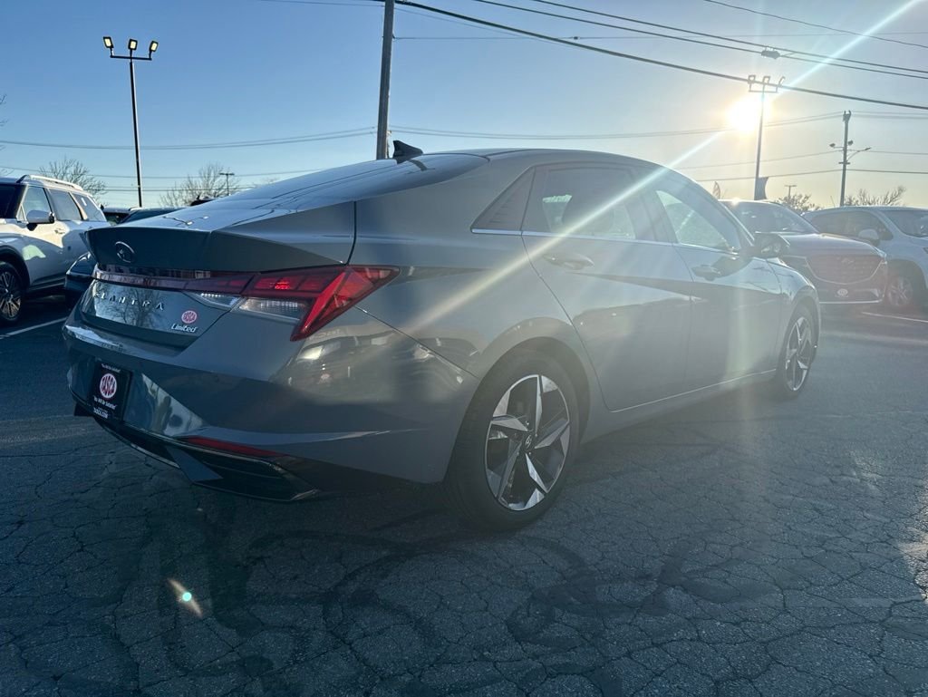 2021 Hyundai Elantra Limited - Photo 6