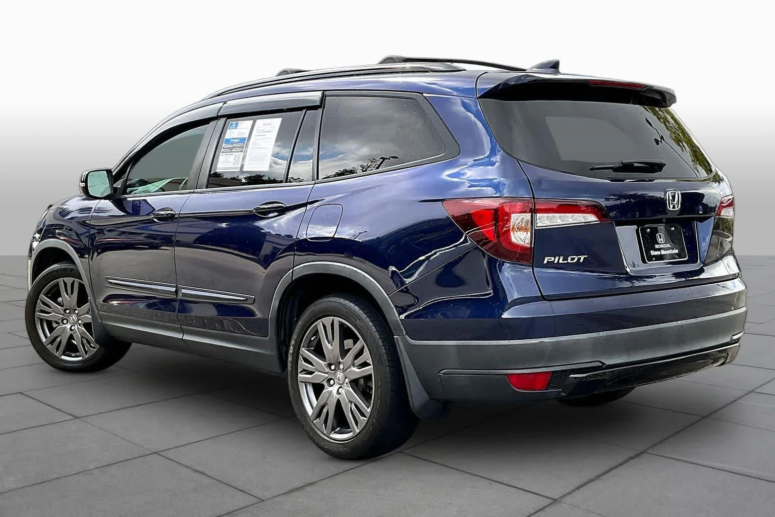 Used 2022 Obsidian Blue Pearl Honda Sport image 12