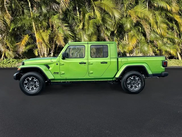 New 2026 Mojito Exterior Paint Jeep Sahara image 2