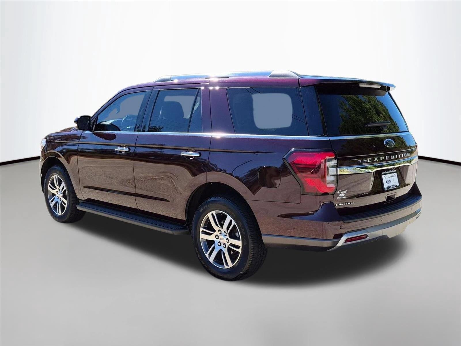 Used 2024 Jewel Red Metallic Tinted Clearcoat Ford Limited image 3