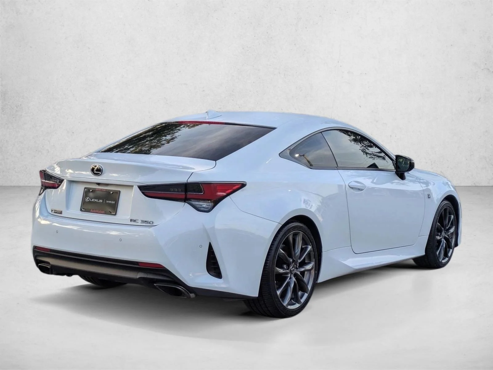 Certified Used 2021 Ultra White Lexus F SPORT image 5