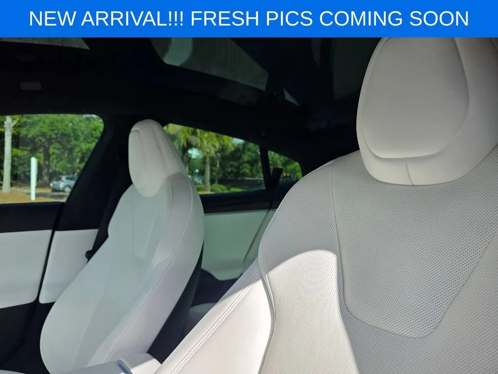 Used 2021  Tesla Long Range image 9