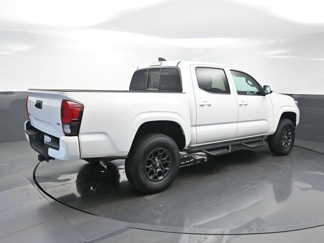 Used 2020 White Toyota SR image 7