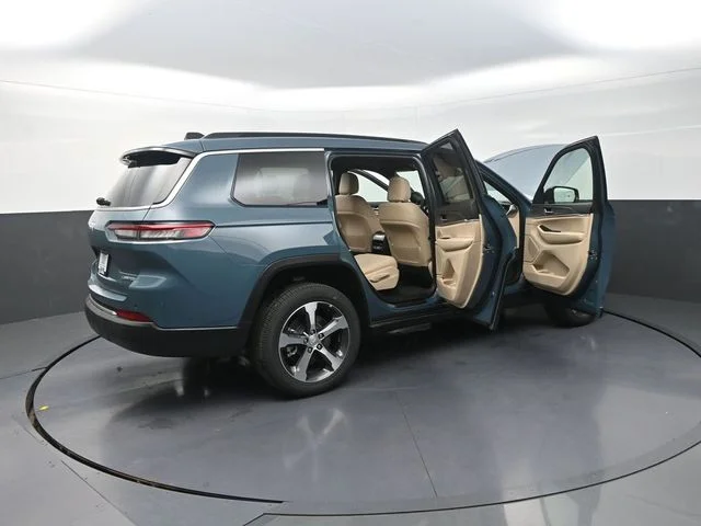 New 2026 Steel Blue Exterior Paint Jeep Limited image 36