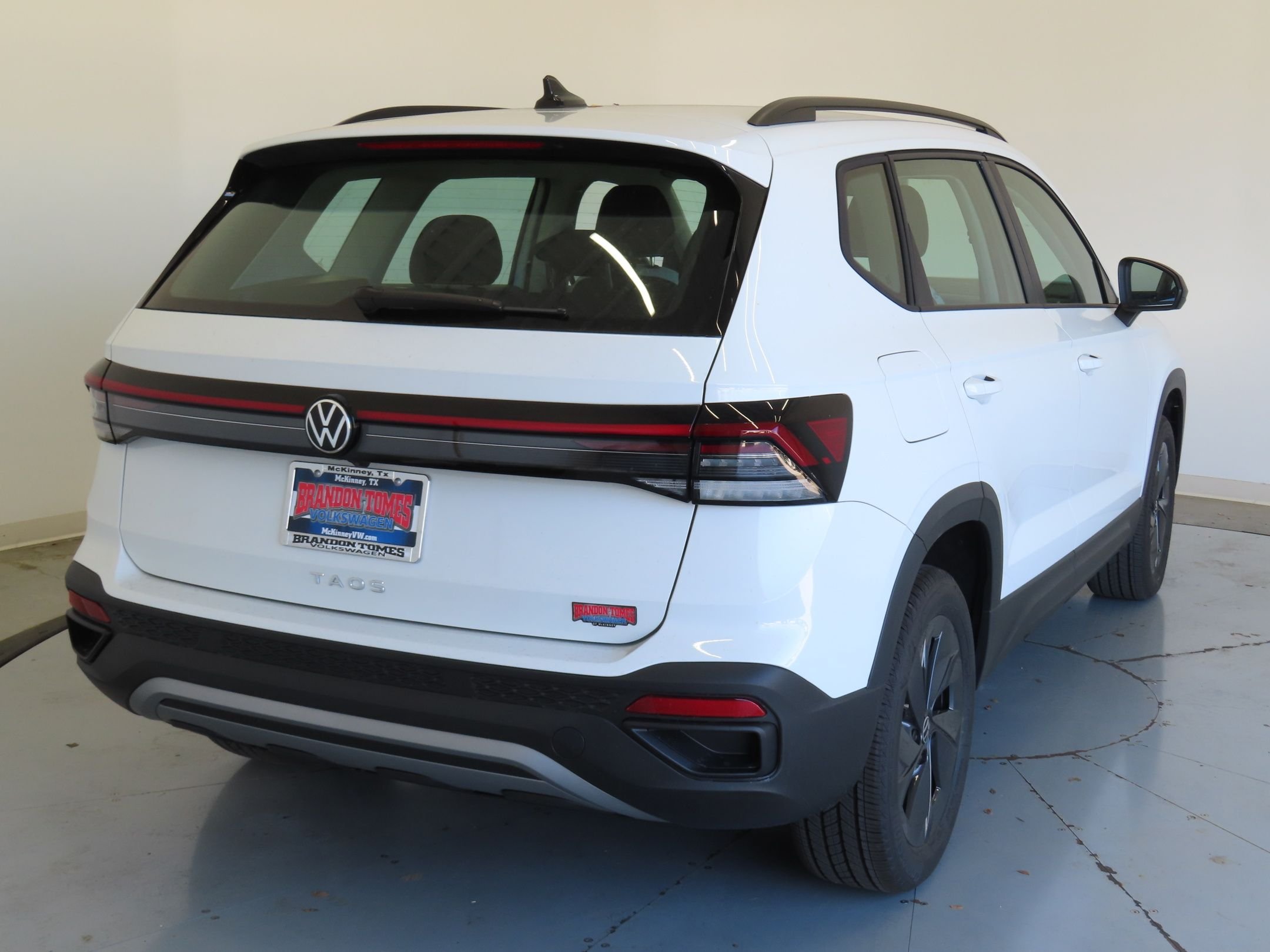 Certified Used 2026 White Volkswagen 1.5T S image 3