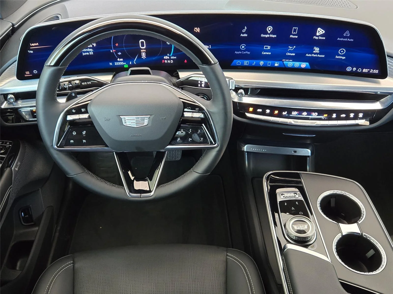Used 2024  cadillac Sport image 14