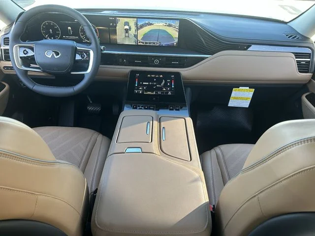 New 2027 RADIANT WHITE INFINITI Luxe 4WD image 17