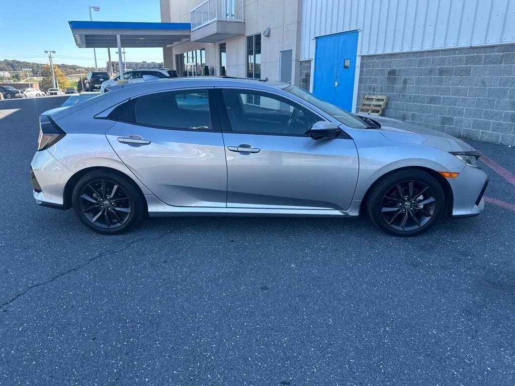 Certified Used 2020 Lunar Silver Metallic Honda EX image 2