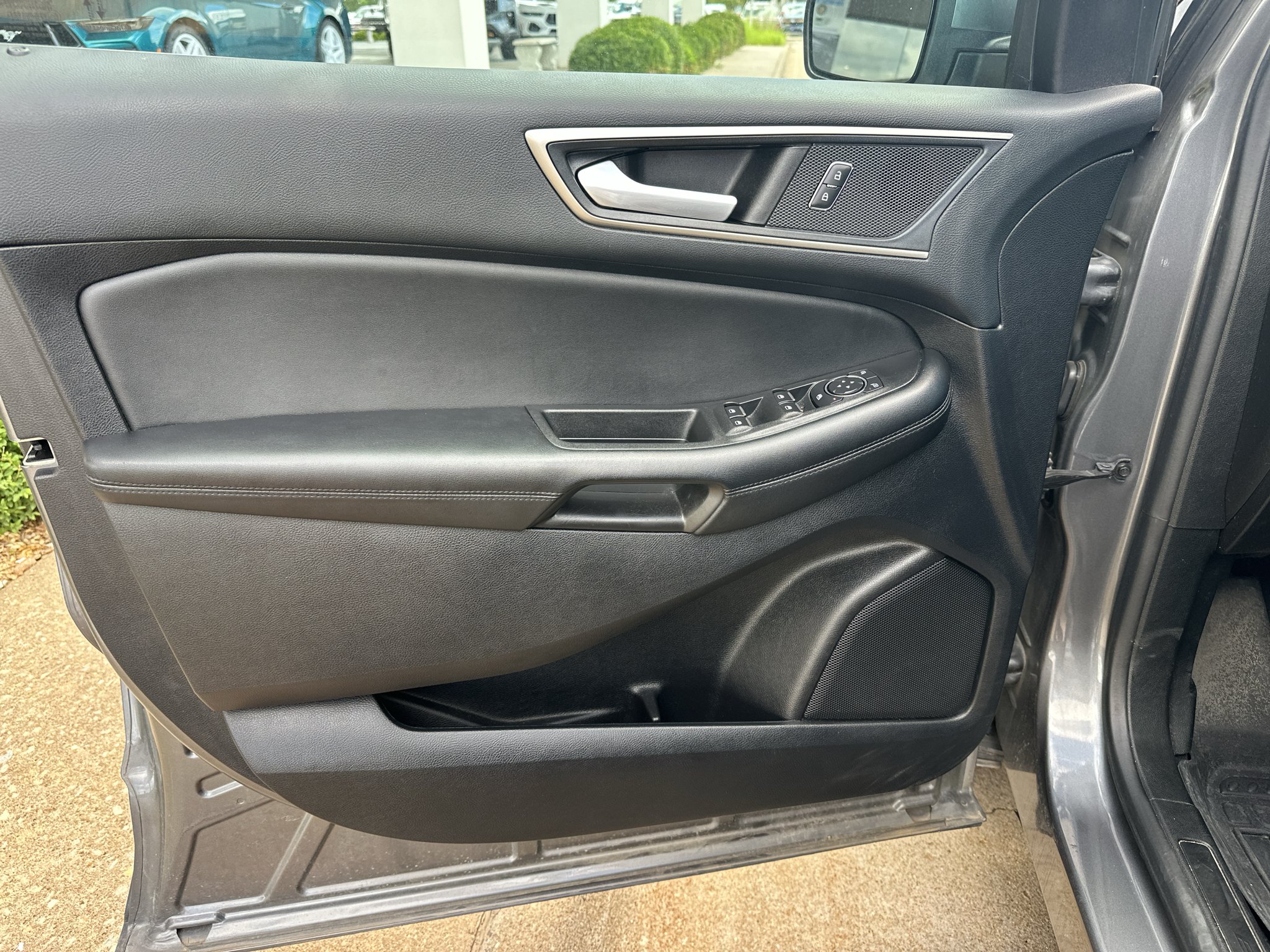Used 2022 Carbonized Gray Metallic Ford SEL image 15