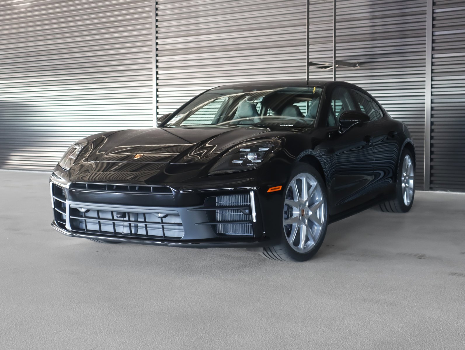 2026 Porsche Panamera Base