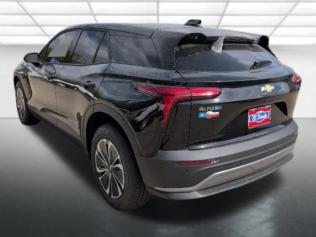New 2026 Black Chevrolet LT image 2