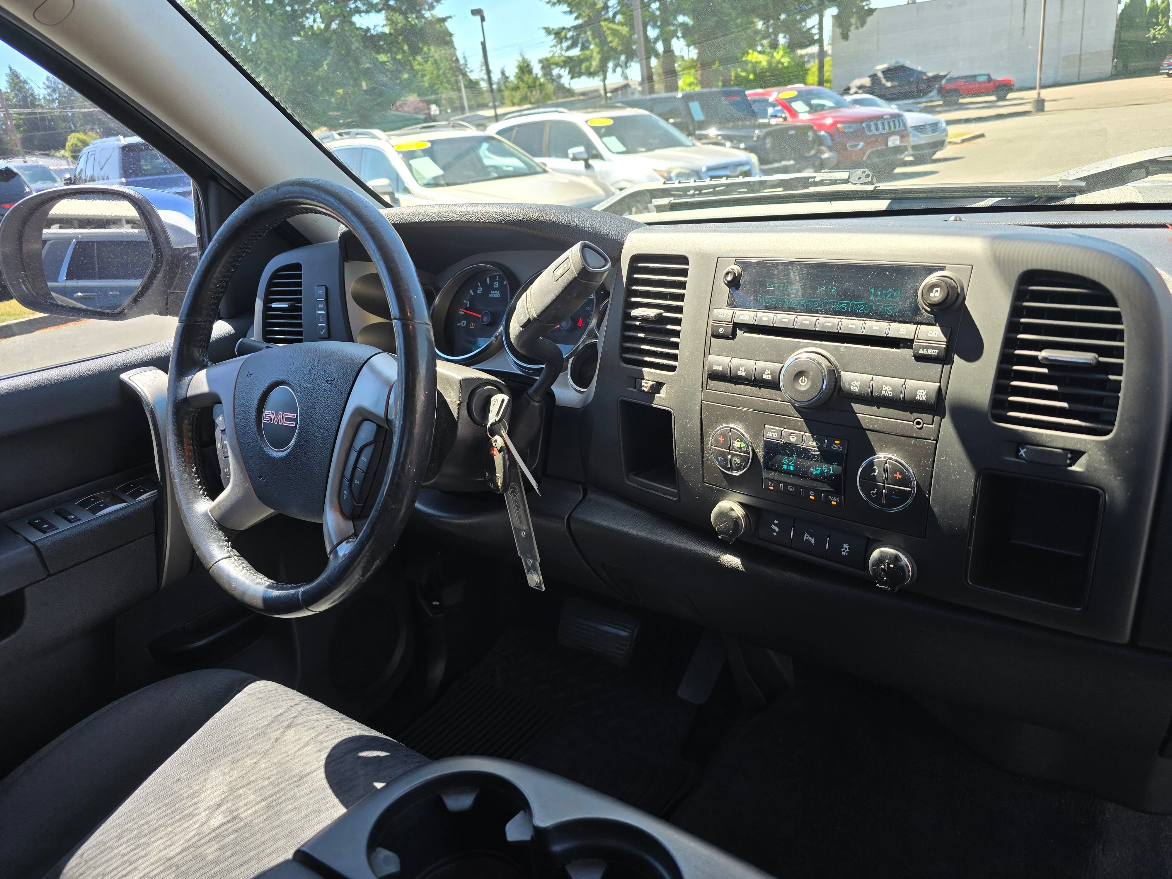 Used 2013 QUICKSILVER METALLIC GMC SLE image 11