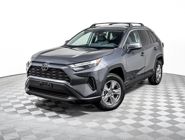 2025 Toyota RAV4 XLE FWD