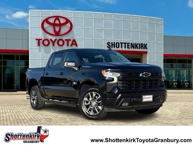 Used 2025 Black Chevrolet RST image 1