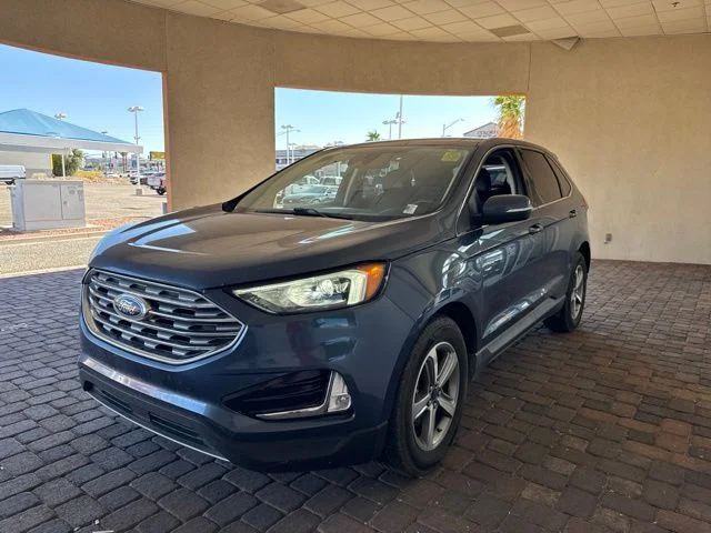 2019 Ford Edge SEL's photo
