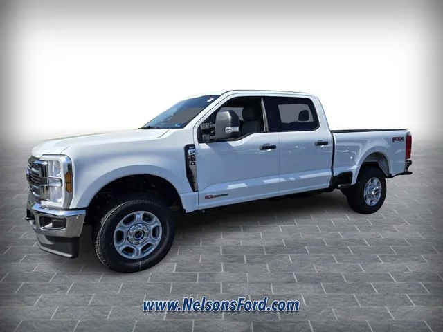 New 2026 White Ford XLT image 3