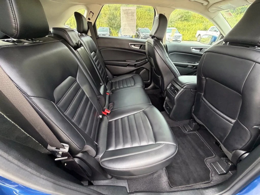 Used 2024 Blue Ford SEL image 41