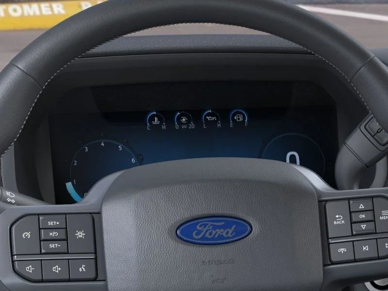 New 2026 Carbonized Gray Metallic Ford XLT image 13