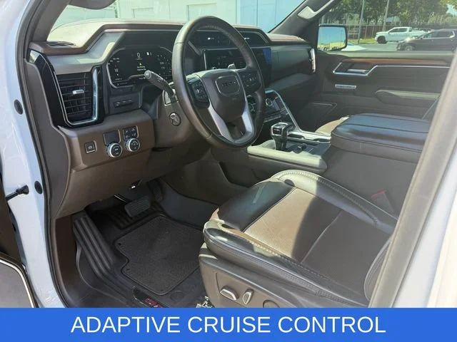 Used 2023 White GMC Denali image 11