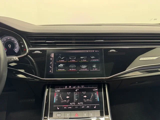 Used 2020 Glacier White Metallic Audi 55 Premium image 4