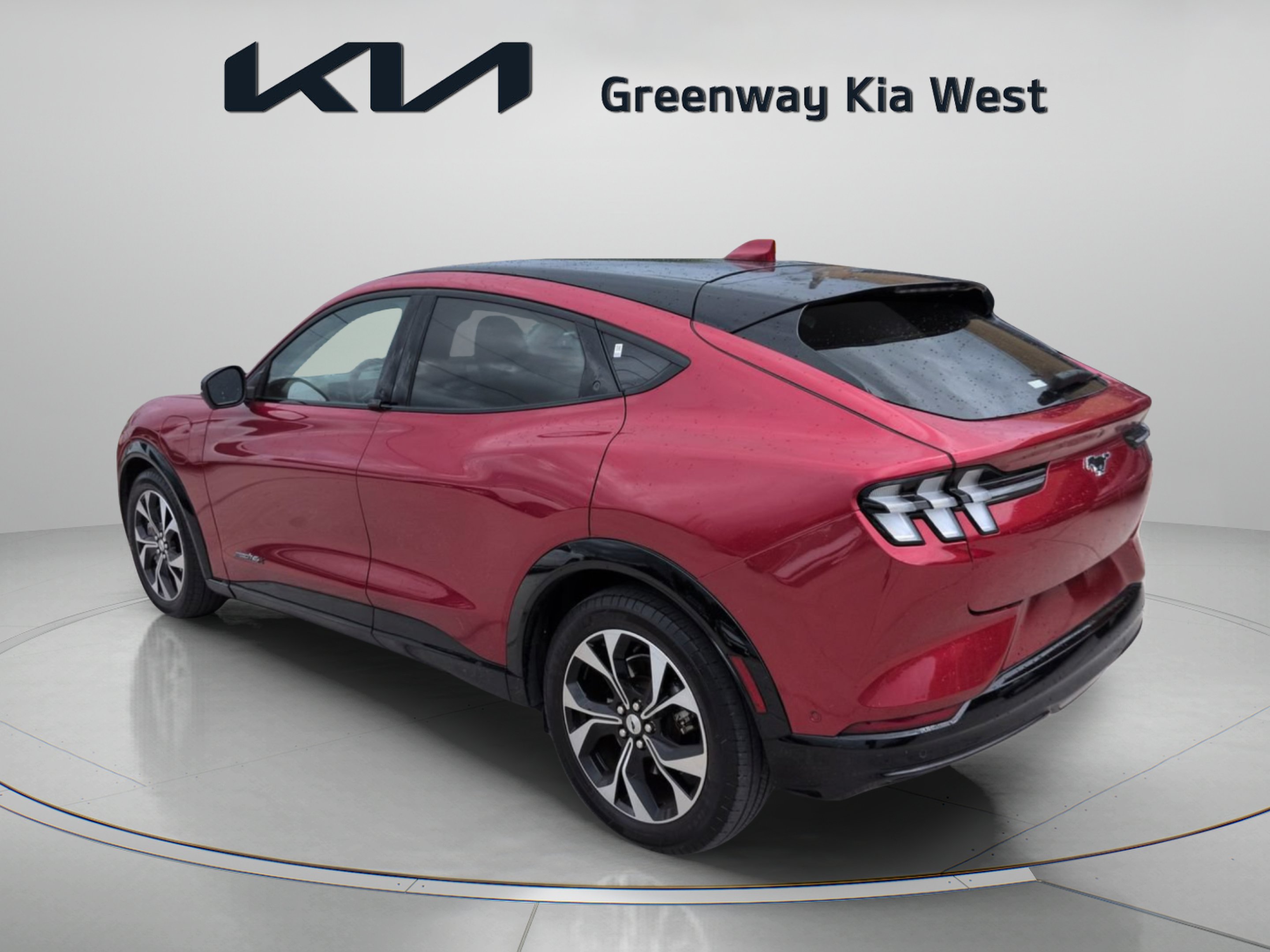 Used 2022 Red Metallic Ford Premium image 6
