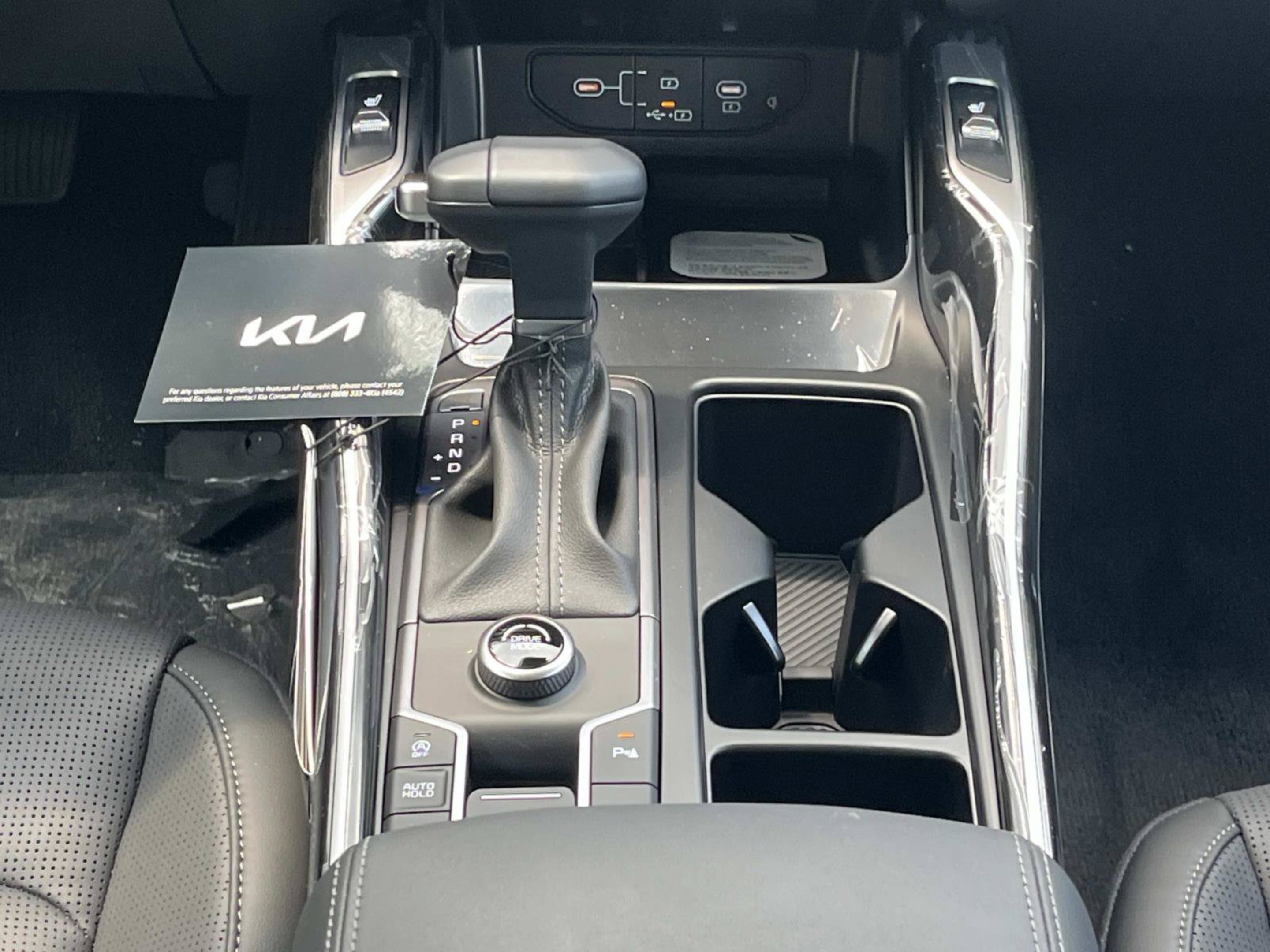 New 2026 Wolf Gray Kia S image 13