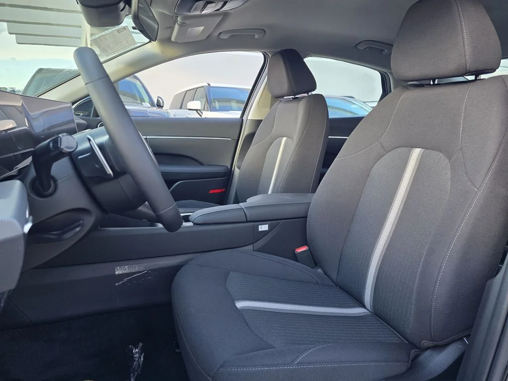 Used 2025 Blue Hyundai SEL image 15
