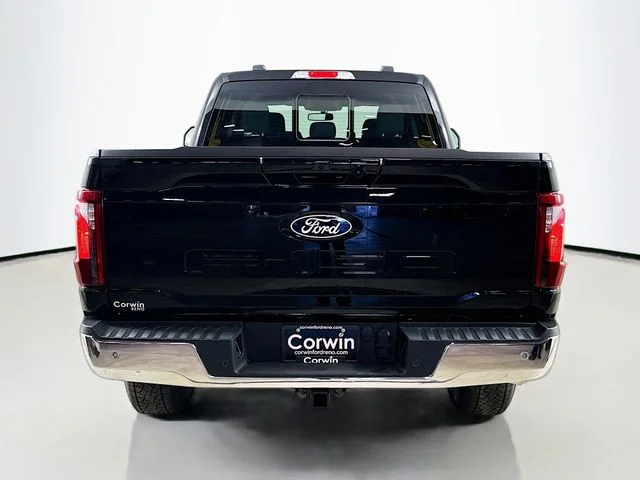 New 2026 Agate Black Metallic Ford XLT image 6