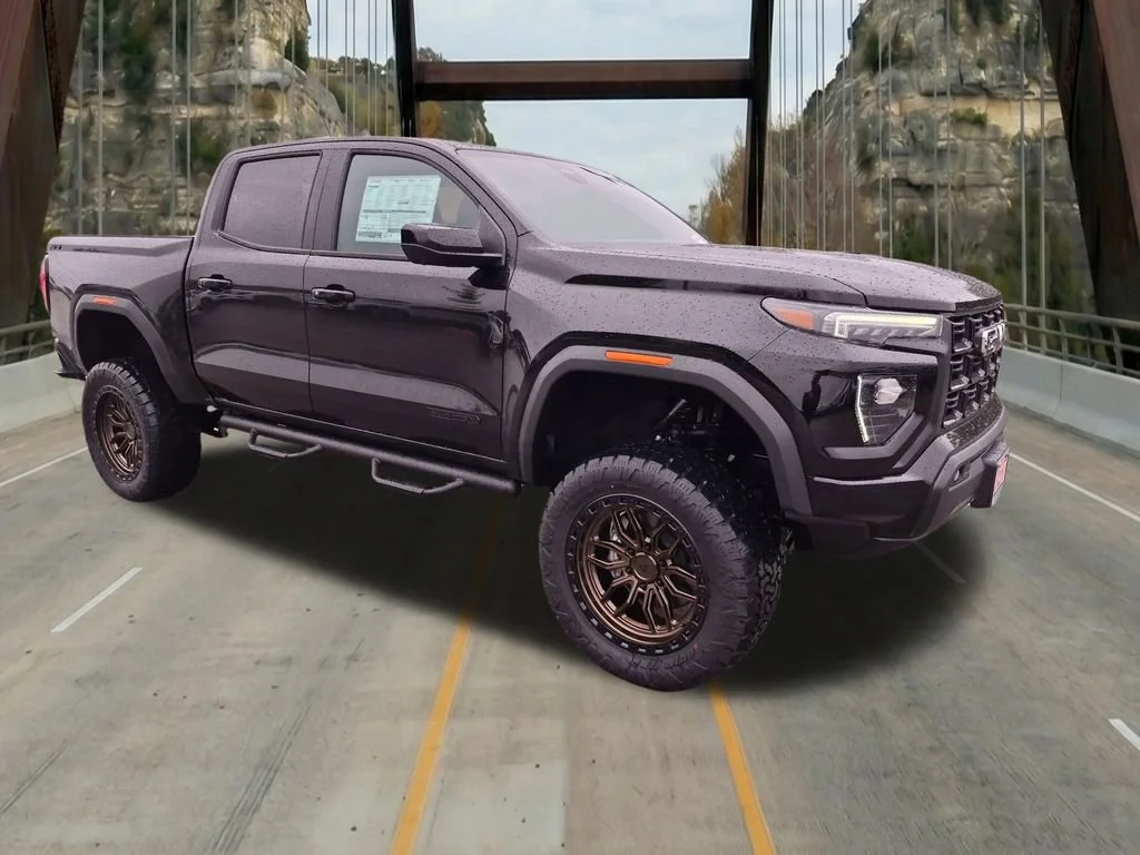 2026 GMC Canyon 4WD Elevation Crew Cab Short Box's photo