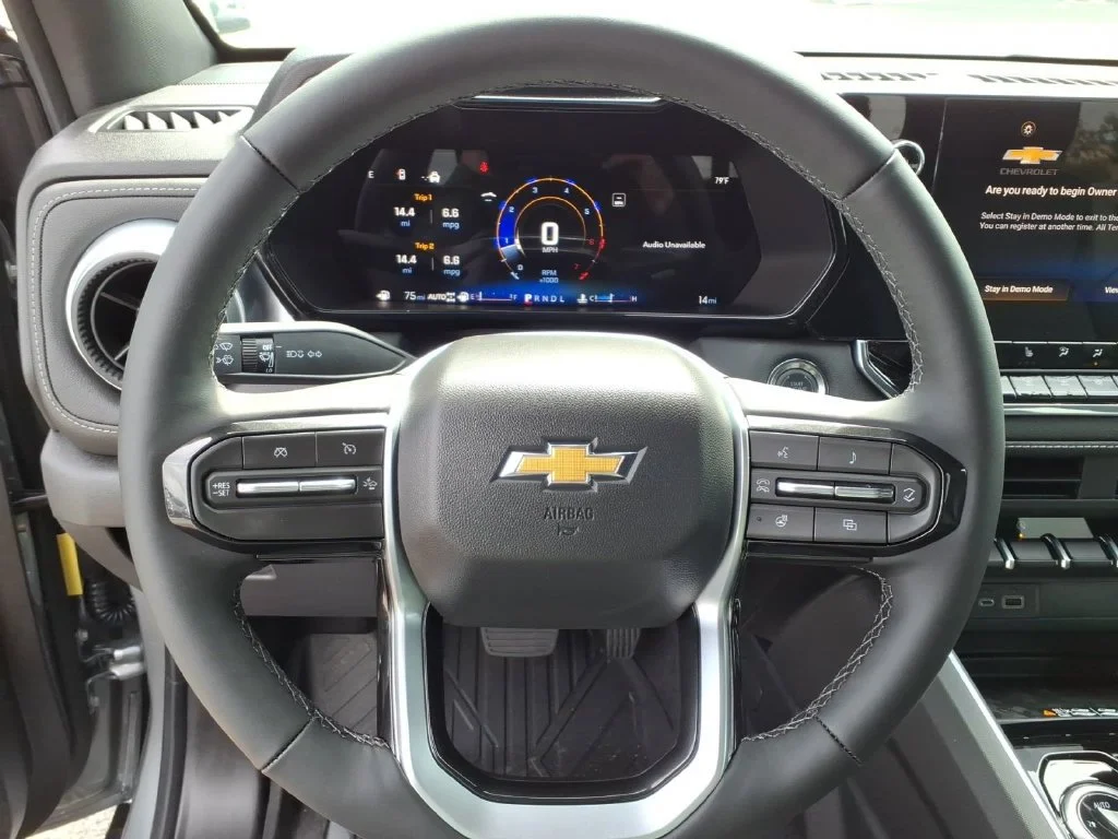 2026 Chevrolet Colorado LT - Photo 15