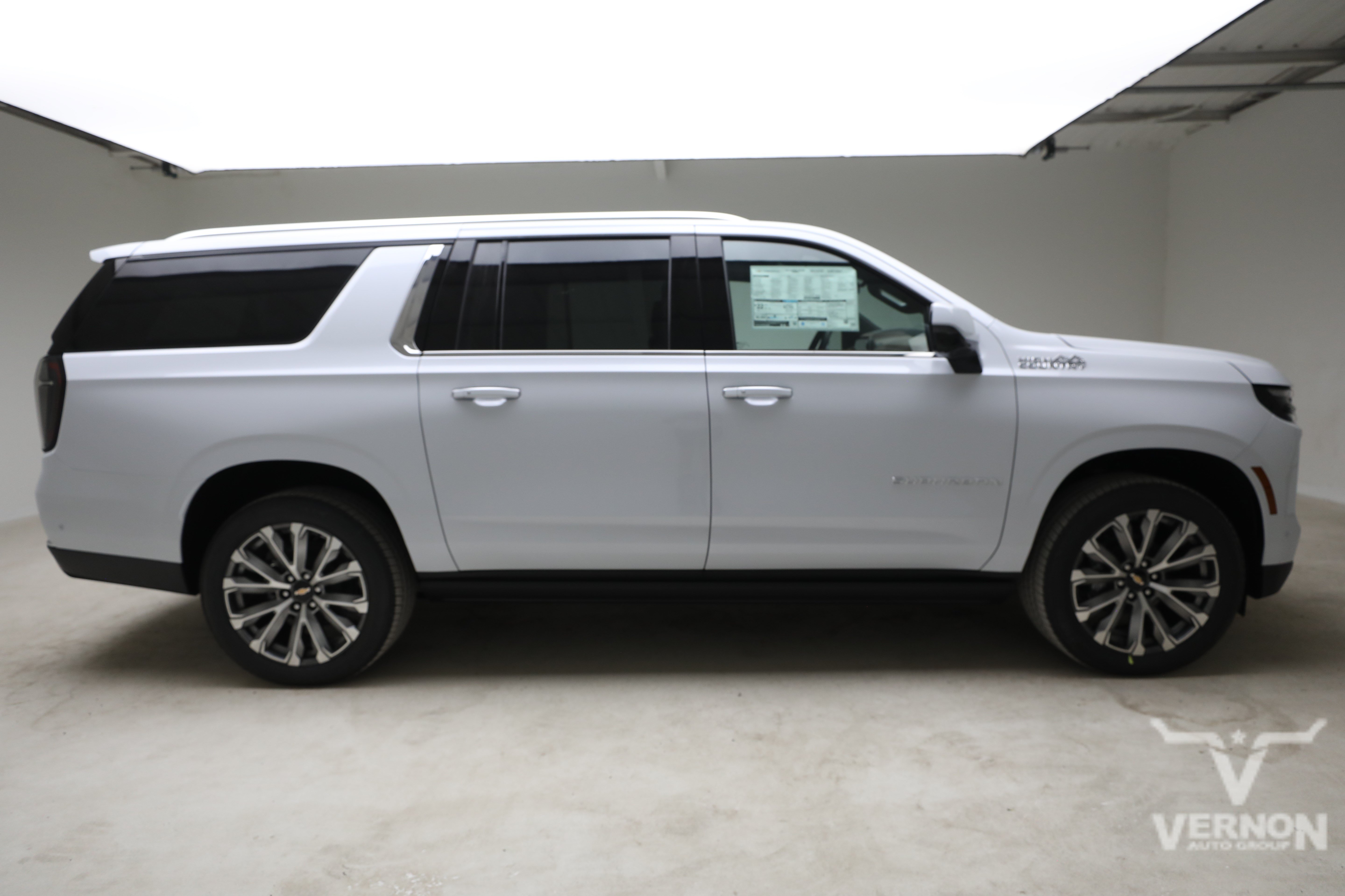 New 2026 Polar White Tricoat Chevrolet N image 6