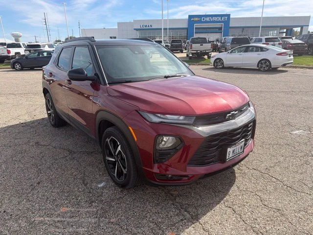 Used 2023 Red Chevrolet RS image 2