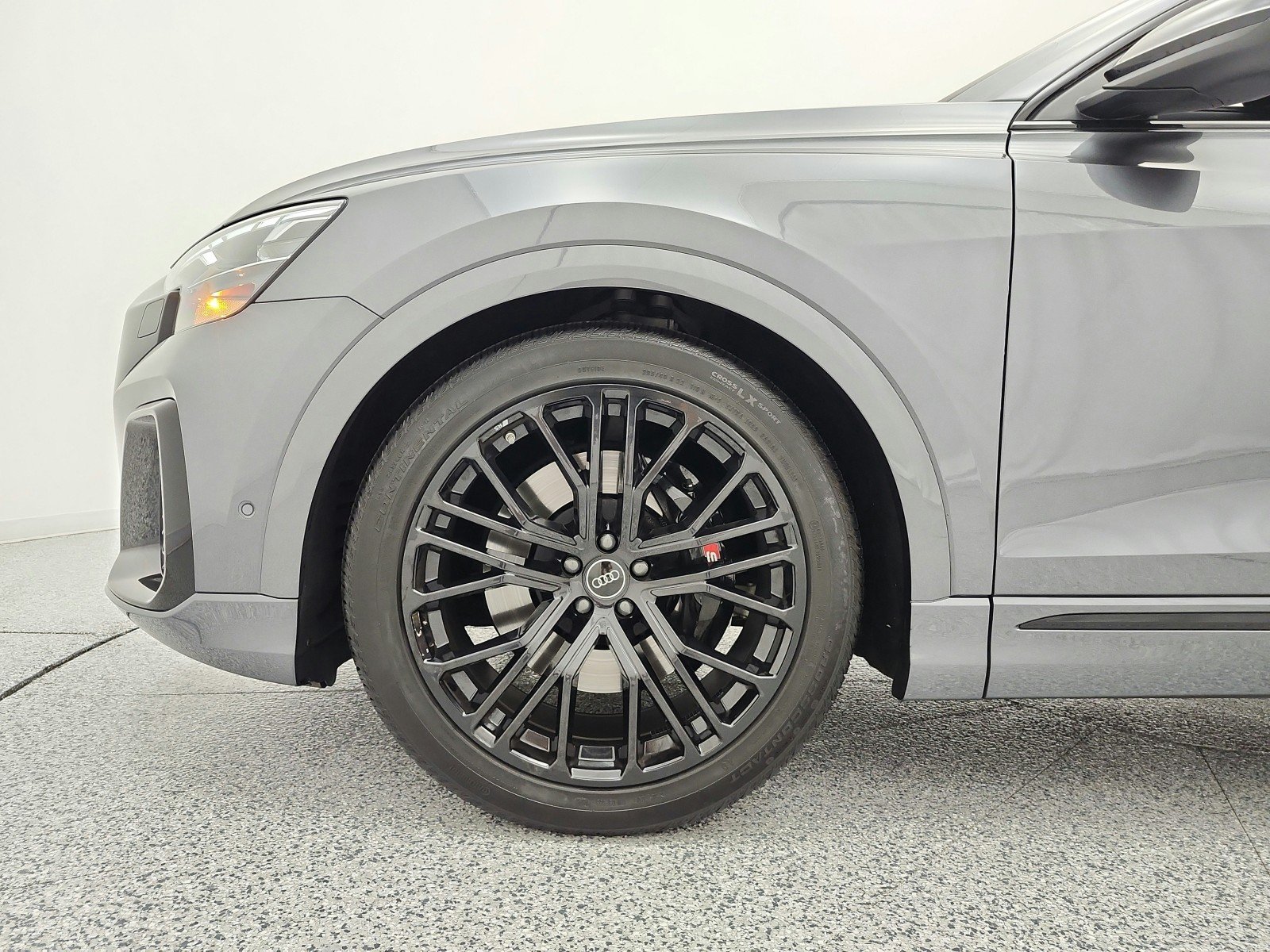 Used 2025 Daytona Gray Pearl Effect Audi Premium Plus image 18