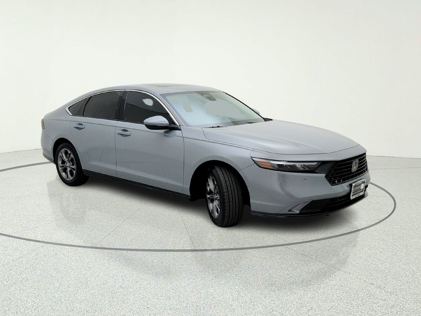 Used 2024 Urban Gray Pearl Honda EX-L image 5