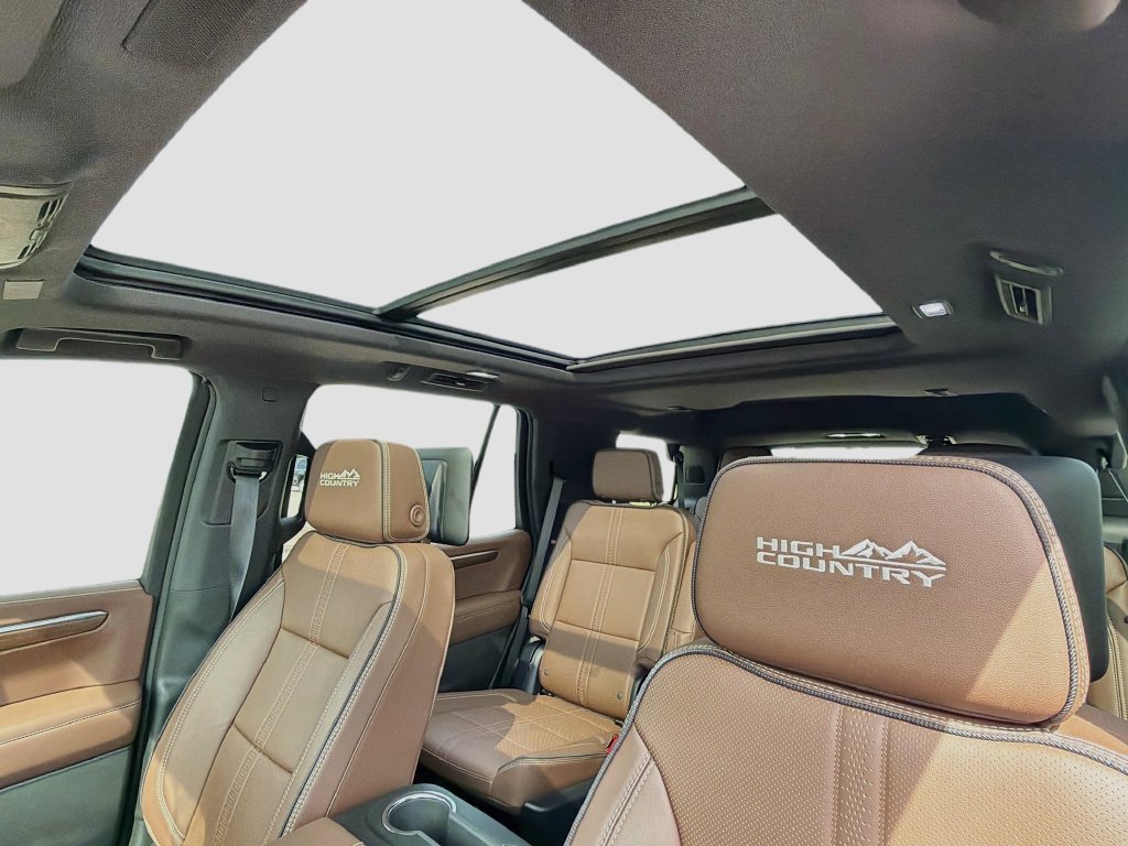 Used 2025 Black Chevrolet High Country image 25