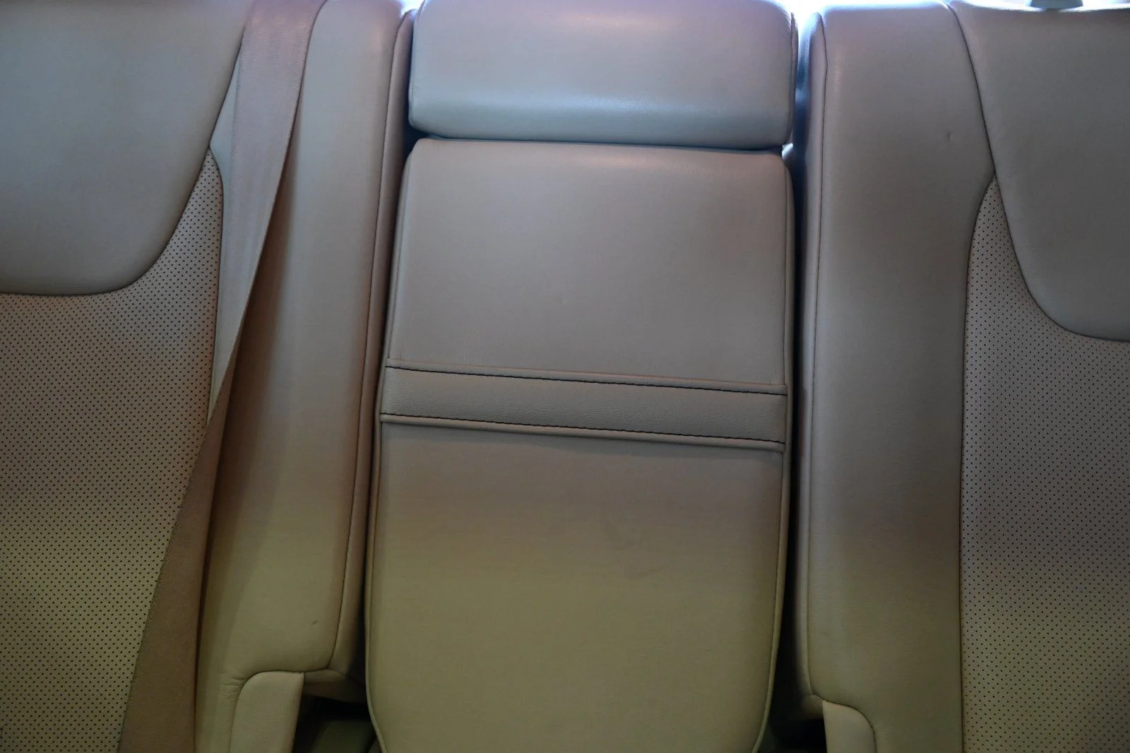 Used 2015 Black Lexus 350 image 14