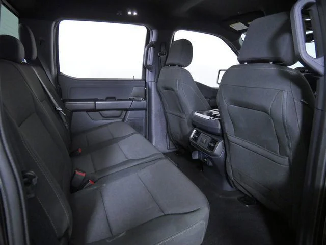 Used 2024 Black Ford XLT image 15