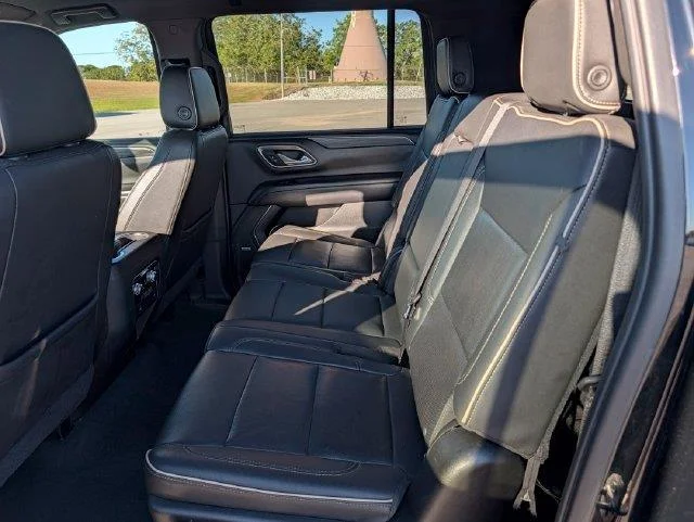 Used 2021 ONYX BLACK GMC SLT image 24