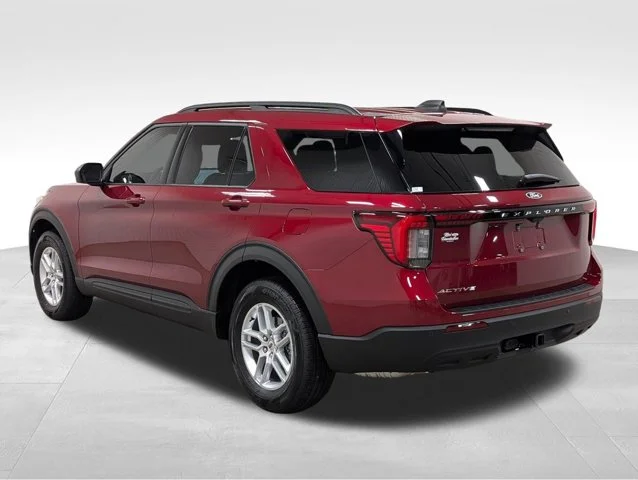 New 2027 Ruby Red Metallic Tinted Clearcoat Ford Active image 53