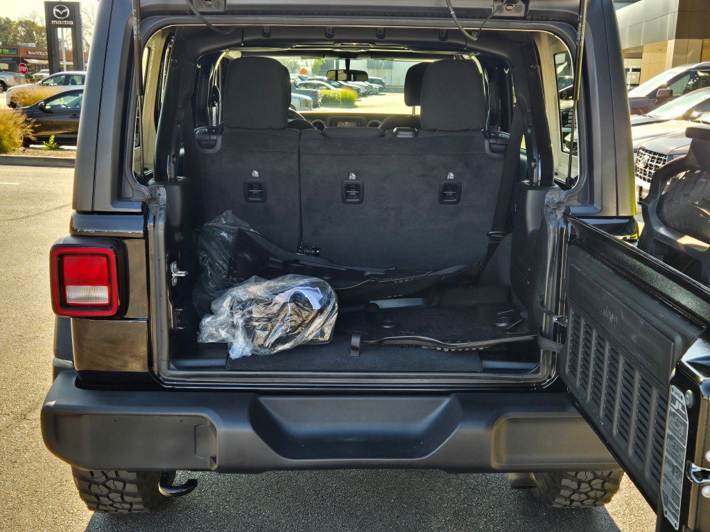 Used 2021 Black Clearcoat Jeep Unlimited Willys image 12