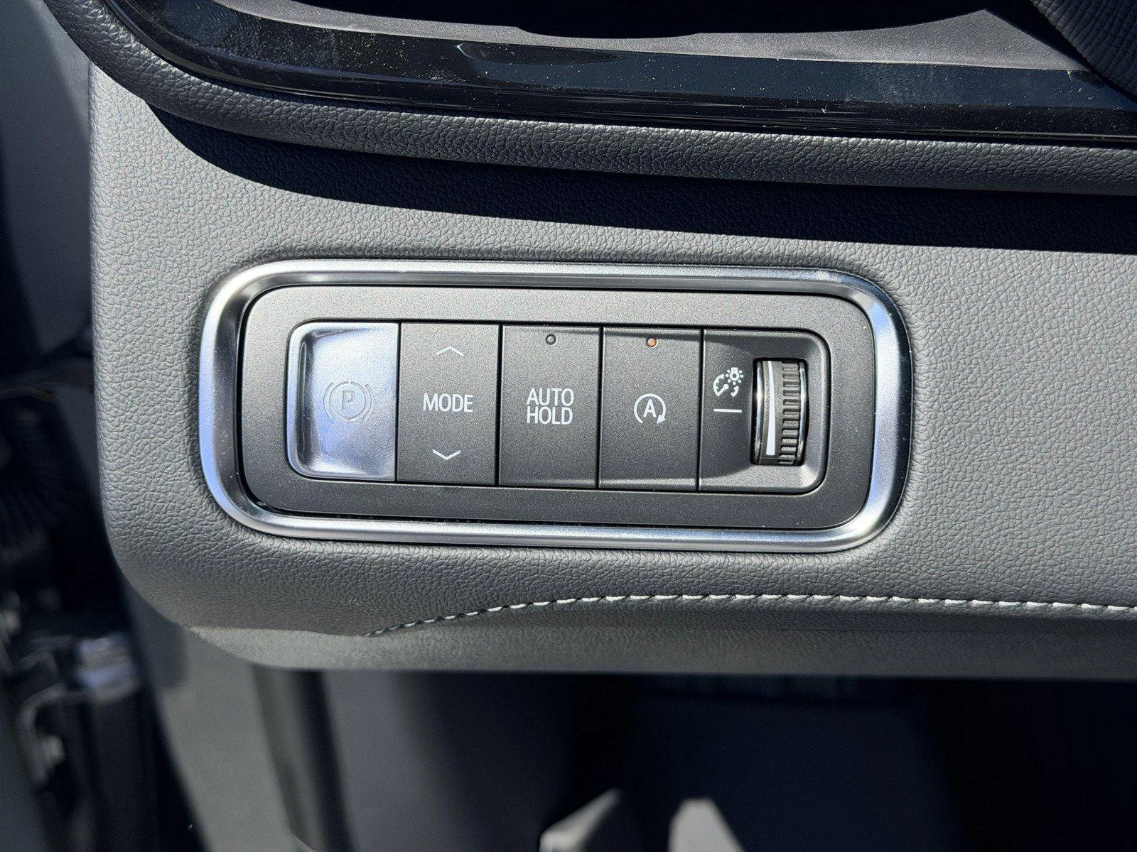 New 2026 Moonstone Gray Metallic Buick Preferred image 20
